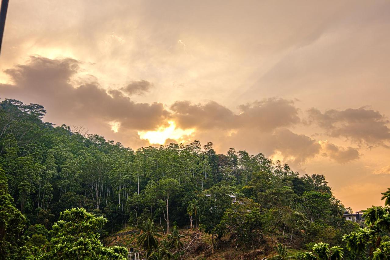 Queens Mount Ridge แคนดี้ ภายนอก รูปภาพ