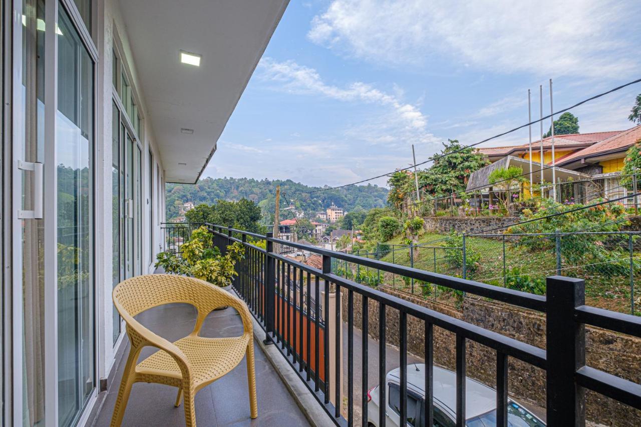 Queens Mount Ridge แคนดี้ ภายนอก รูปภาพ